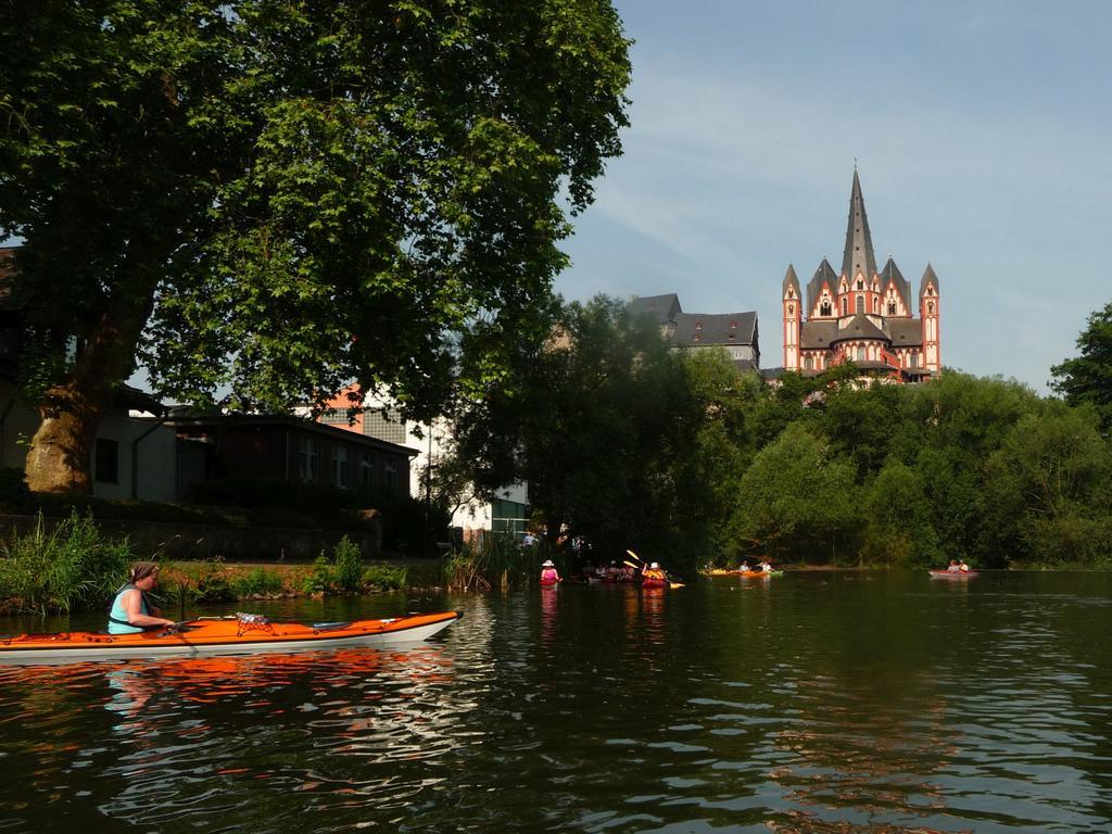 Ferienwohnung Erhol Dich Gut Diez Exterior foto